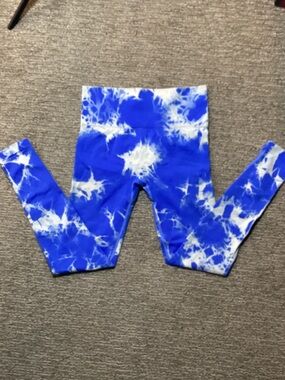 Women’s Blue Tie-Dye Leggings - Stretch Active Bottoms